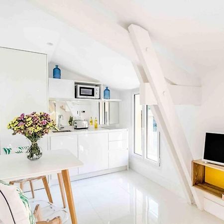 New Design Studio Walking To The Beach And Shops Appartement Villefranche-sur-Mer Buitenkant foto